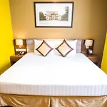 Khách Sạn Grand Silverland