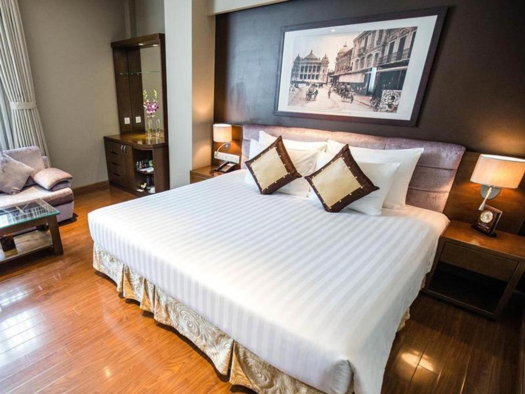Grand Silverland Hotel