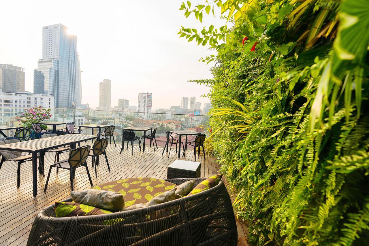 Khách sạn Grand Silverland